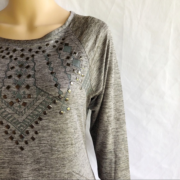 Women’s Gray Pullover Top with Metal Stud Trim, Size Medium - Picture 5 of 8